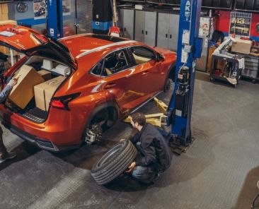 Miért különösen fontos a műszaki vizsga behozott járművek esetében?